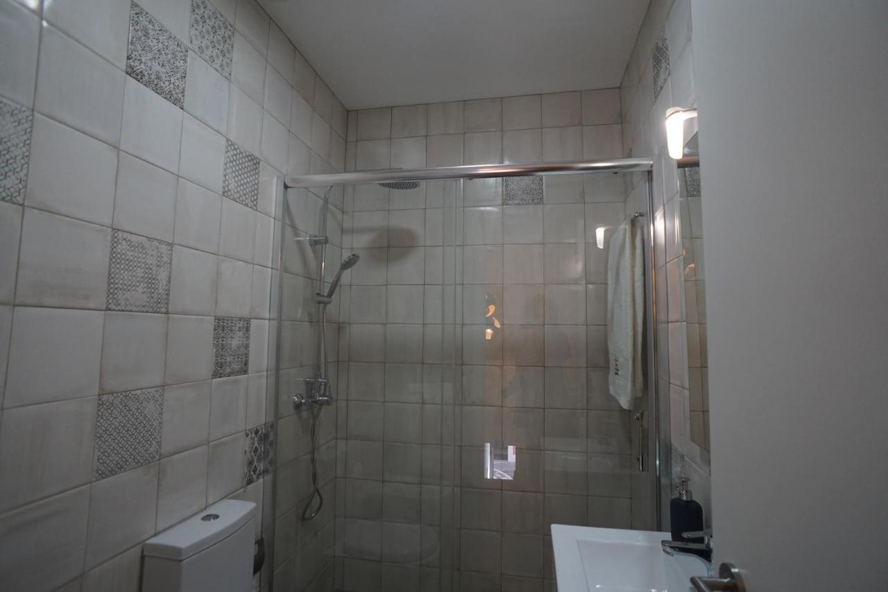 Stylish House - Air Cond, Breakfast, Free Parking, By Porto With Love Lda Vila Nova de Gaia Kültér fotó